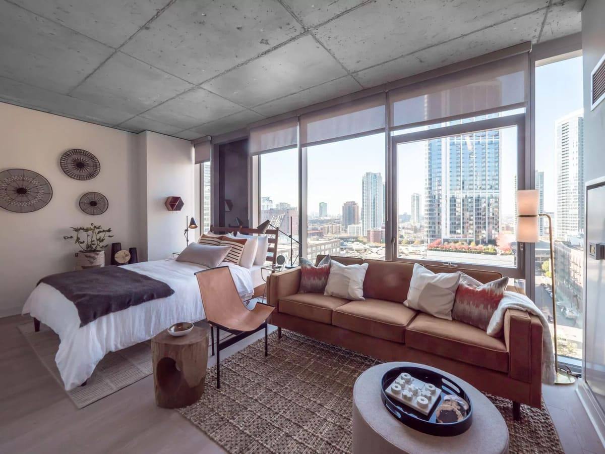 Apartment for rent at 311 W Illinois St, Chicago, IL 60654