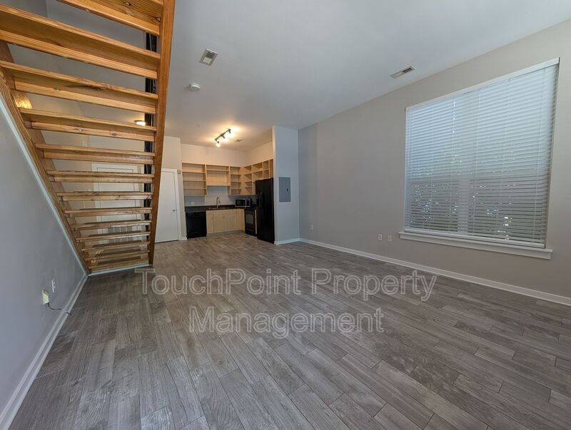 Condo for rent at 1020 E 36th St, Charlotte, NC 28205