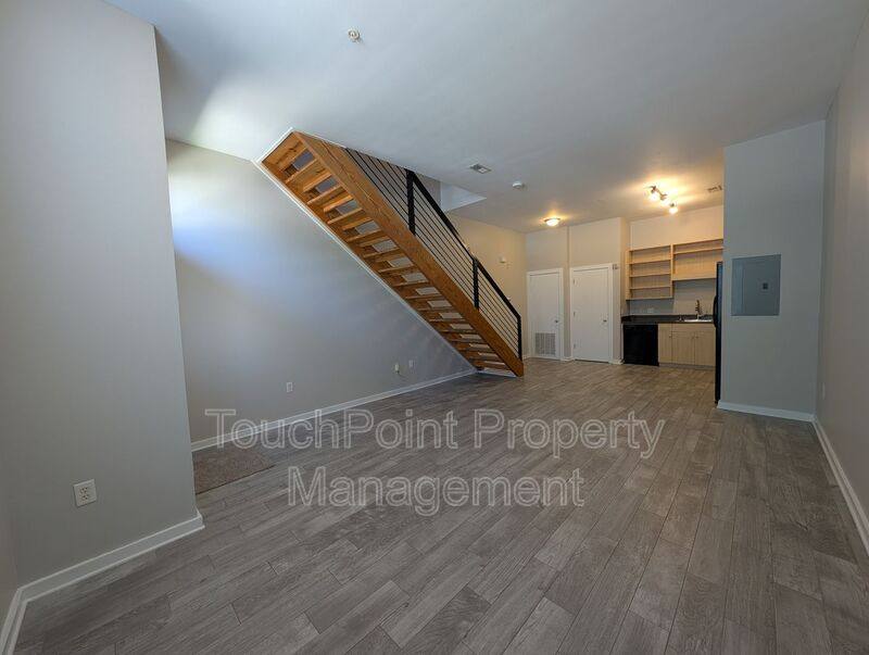 Condo for rent at 1020 E 36th St, Charlotte, NC 28205