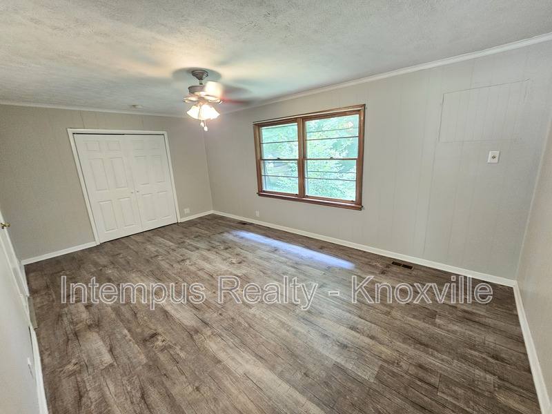 House for rent at 2000 Nandina Dr, Knoxville, TN 37912