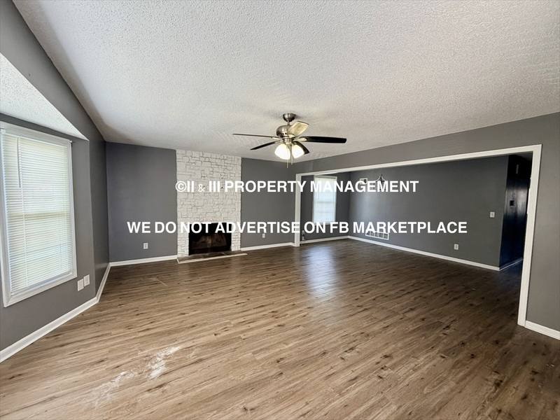 Townhouse for rent at 14011 Dunbar Court, Grandview, MO 64030