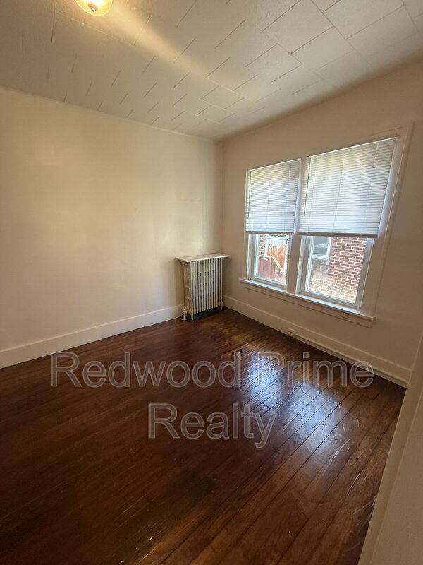 Apartment for rent at 110 Lloyd St, Altoona, PA 16602