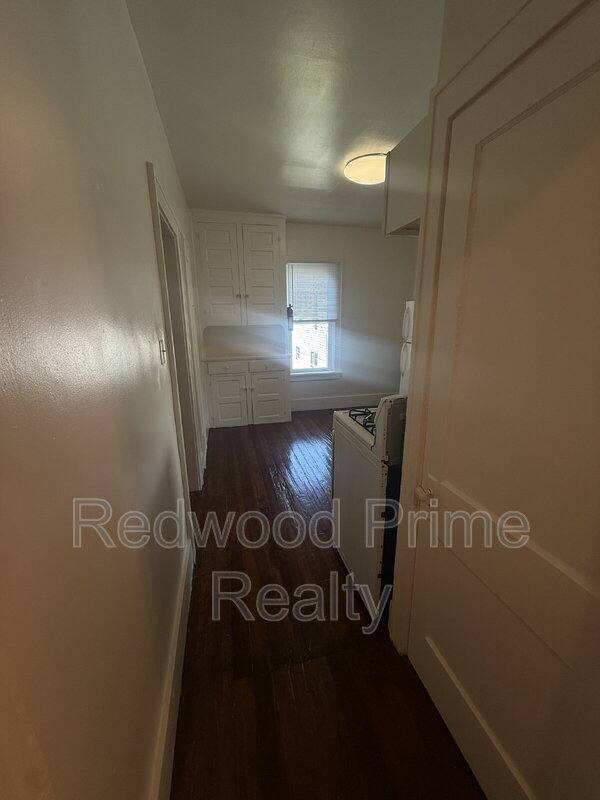 Apartment for rent at 110 Lloyd St, Altoona, PA 16602