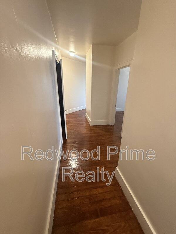 Apartment for rent at 110 Lloyd St, Altoona, PA 16602