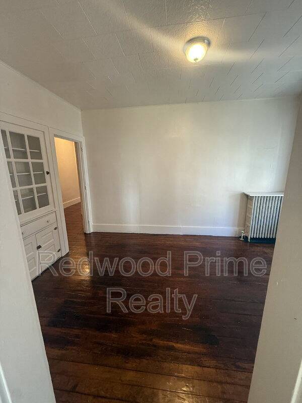 Apartment for rent at 110 Lloyd St, Altoona, PA 16602