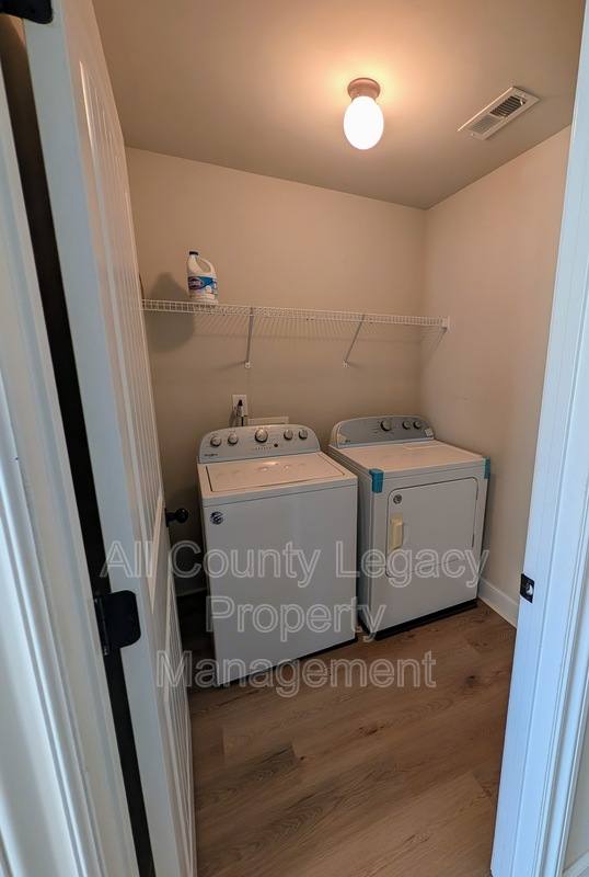 House for rent at 526 Georgia Circle, Loganville, GA 30052