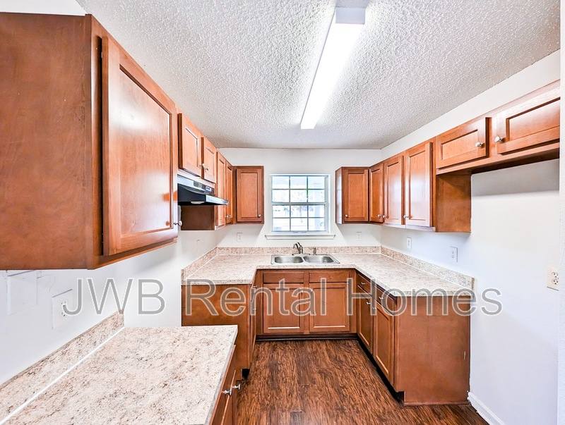 House for rent at 1959 45th St W, Jacksonville, FL 32209