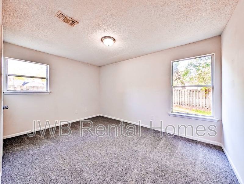 House for rent at 1959 45th St W, Jacksonville, FL 32209