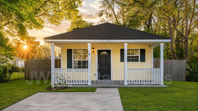 House for rent at 1959 45th St W, Jacksonville, FL 32209