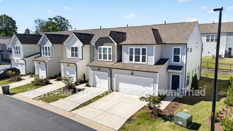 Townhouse for rent at 4009 Beckton Trail, Jamestown, NC 27282