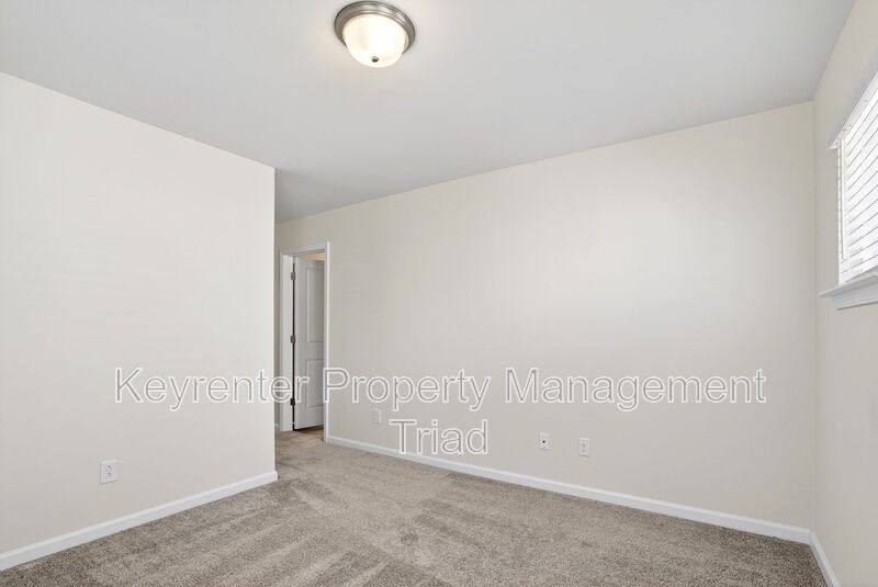 Townhouse for rent at 4009 Beckton Trail, Jamestown, NC 27282