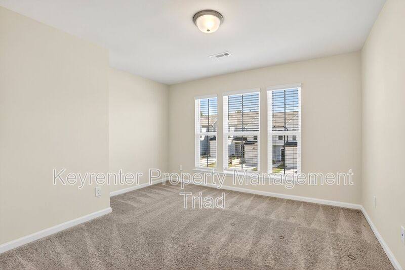 Townhouse for rent at 4009 Beckton Trail, Jamestown, NC 27282