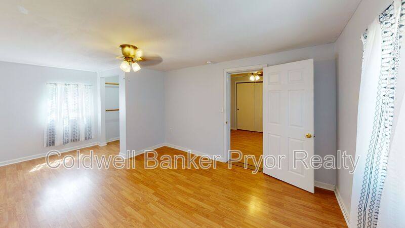 House for rent at 210 6th St, Graysville, TN 37338