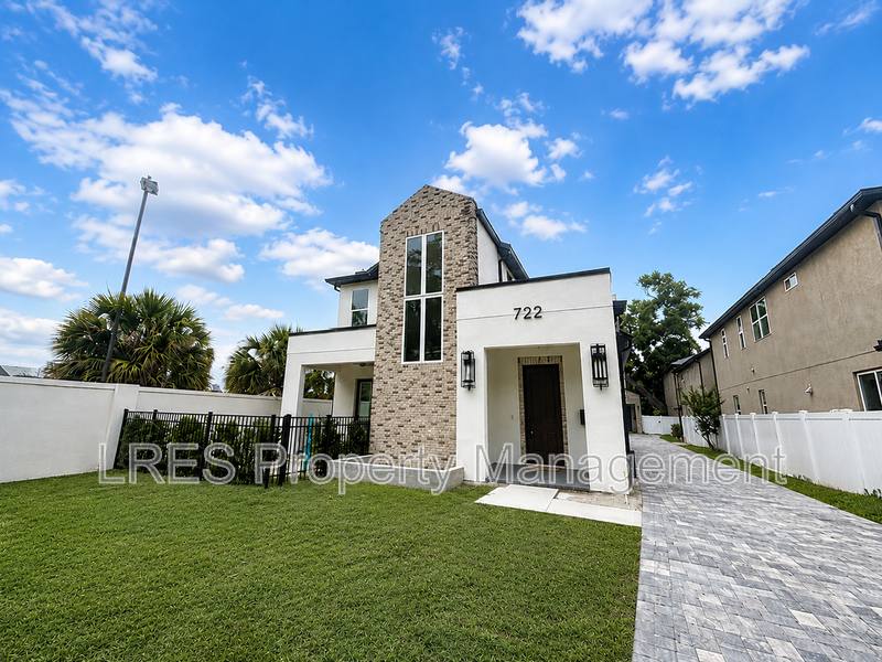 House for rent at 722 Ellwood Ave, Orlando, FL 32804