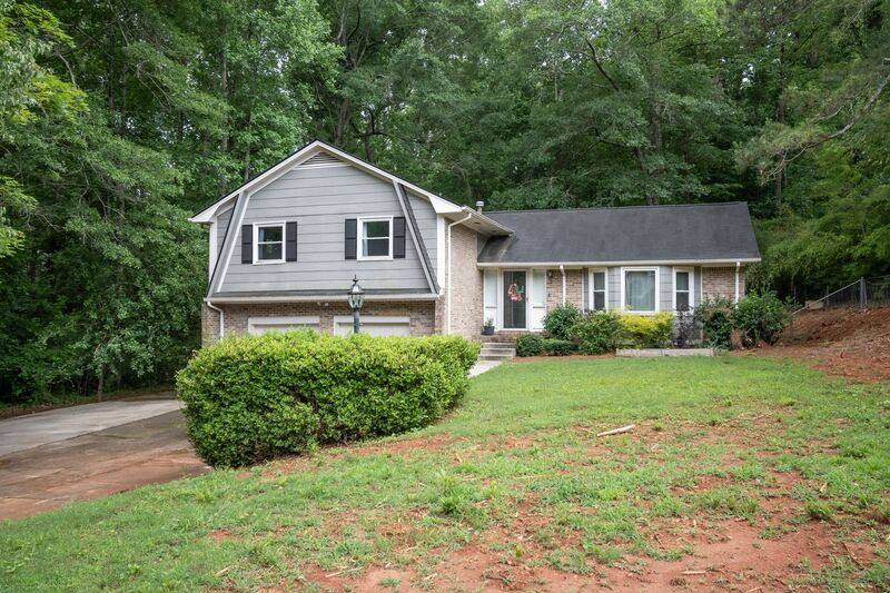 House for rent at 281 Rhodes Dr, Athens, GA 30606