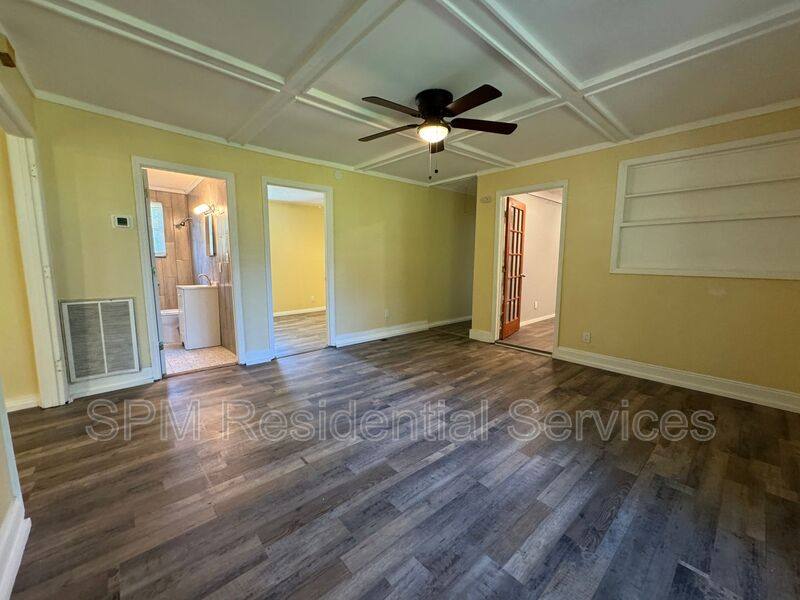 House for rent at 553 Manly Ave, Wilmington, NC 28405