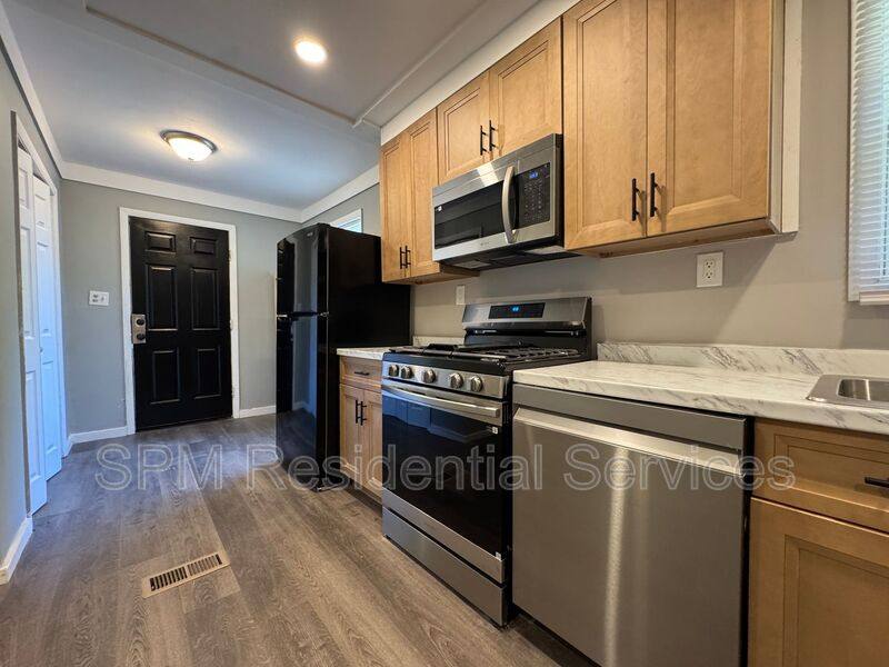 House for rent at 553 Manly Ave, Wilmington, NC 28405