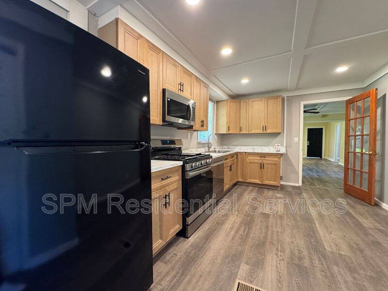 House for rent at 553 Manly Ave, Wilmington, NC 28405