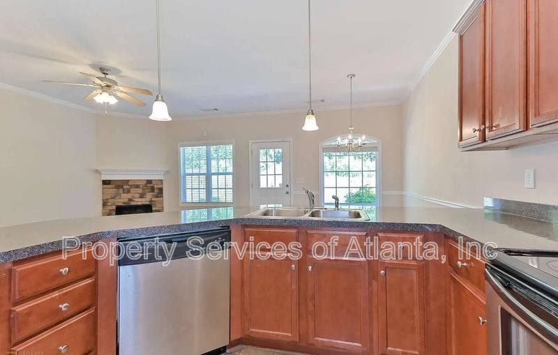 Townhouse for rent at 143 Linton Dr, Acworth, GA 30102