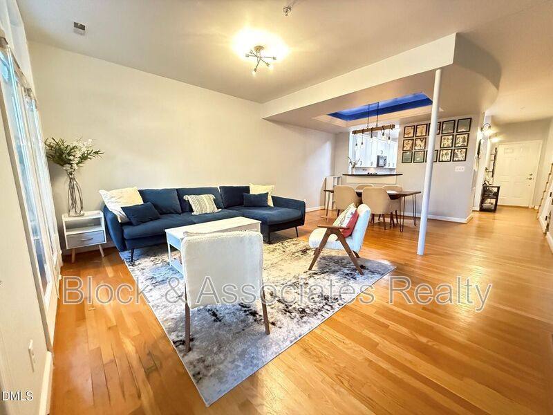 Condo for rent at 210 E Davie St, Raleigh, NC 27601