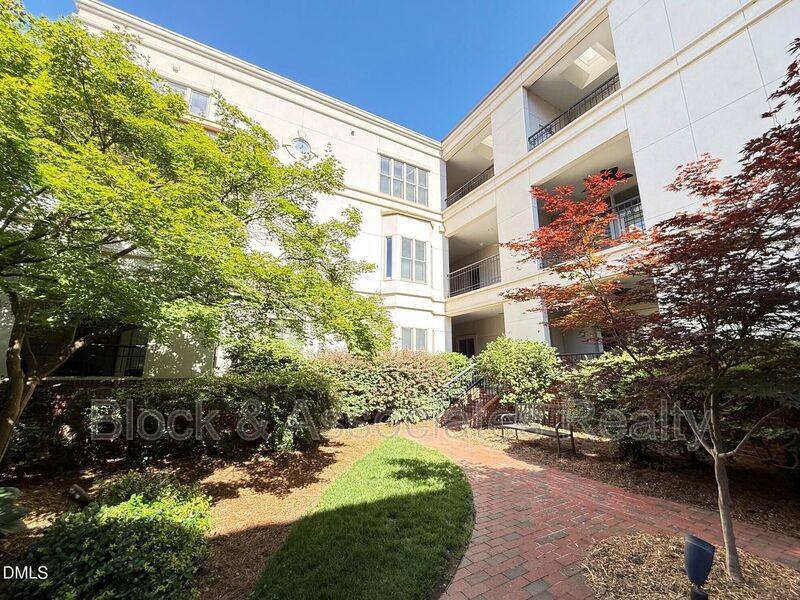 Condo for rent at 210 E Davie St, Raleigh, NC 27601