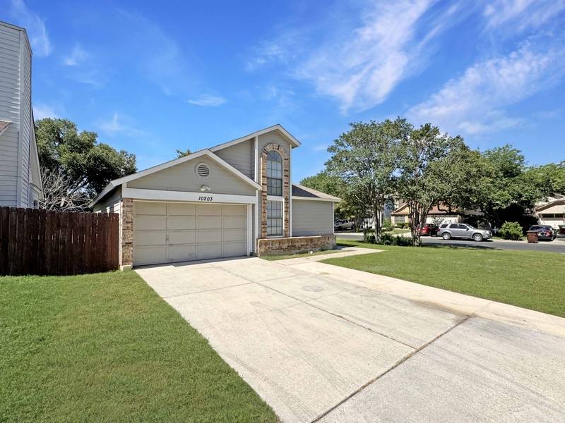 House for rent at 10203 Sunset Field Dr, San Antonio, TX 78245