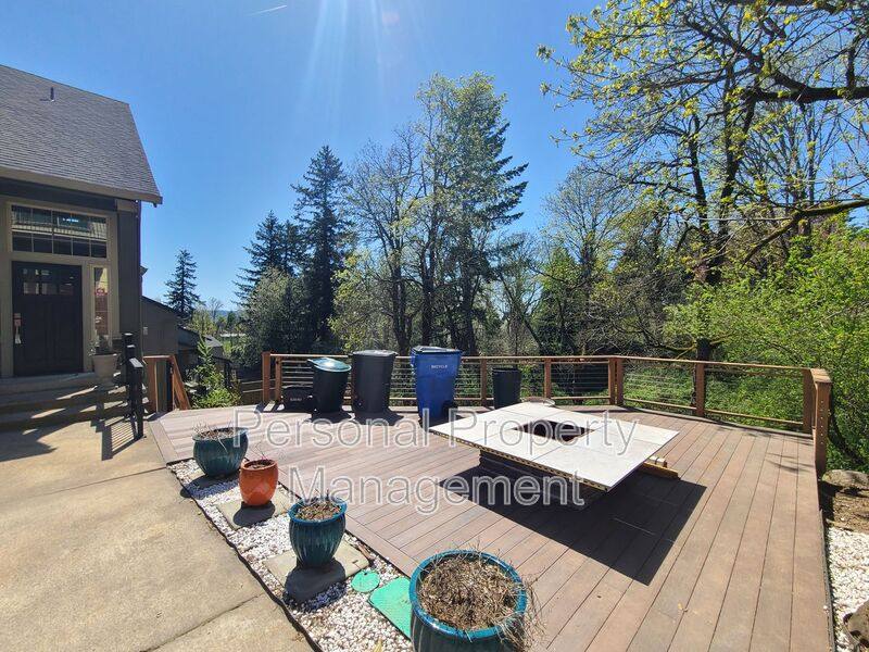 Townhouse for rent at 2085 34th St, Washougal, WA 98671