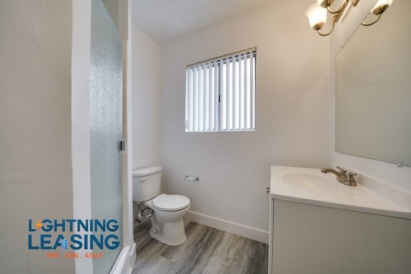 Apartment for rent at 15938 Vanowen St #11, Van Nuys, CA 91406