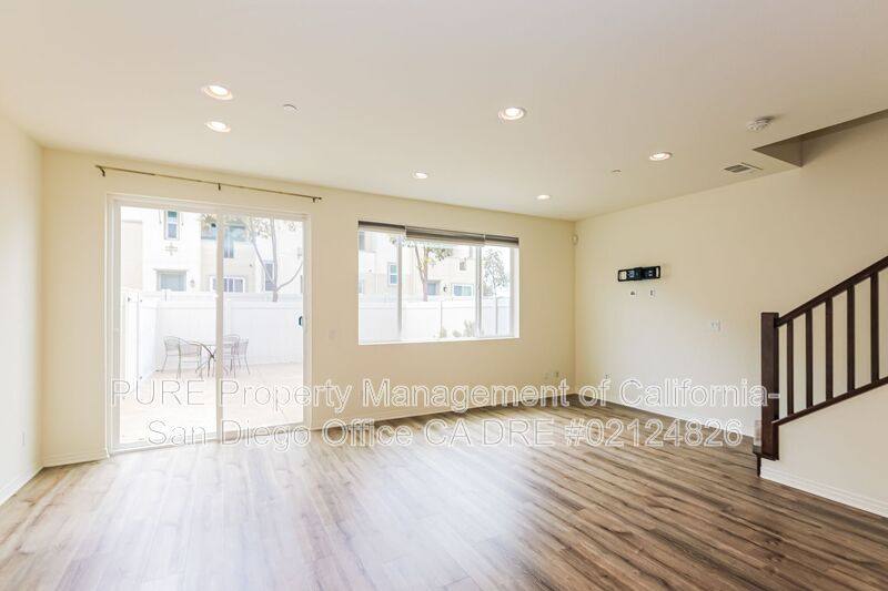 Townhouse for rent at 1741 San Jovani, San Diego, CA 92154