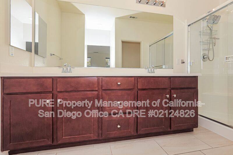 Townhouse for rent at 1741 San Jovani, San Diego, CA 92154
