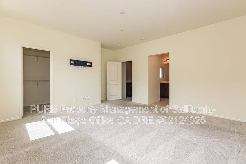 Townhouse for rent at 1741 San Jovani, San Diego, CA 92154