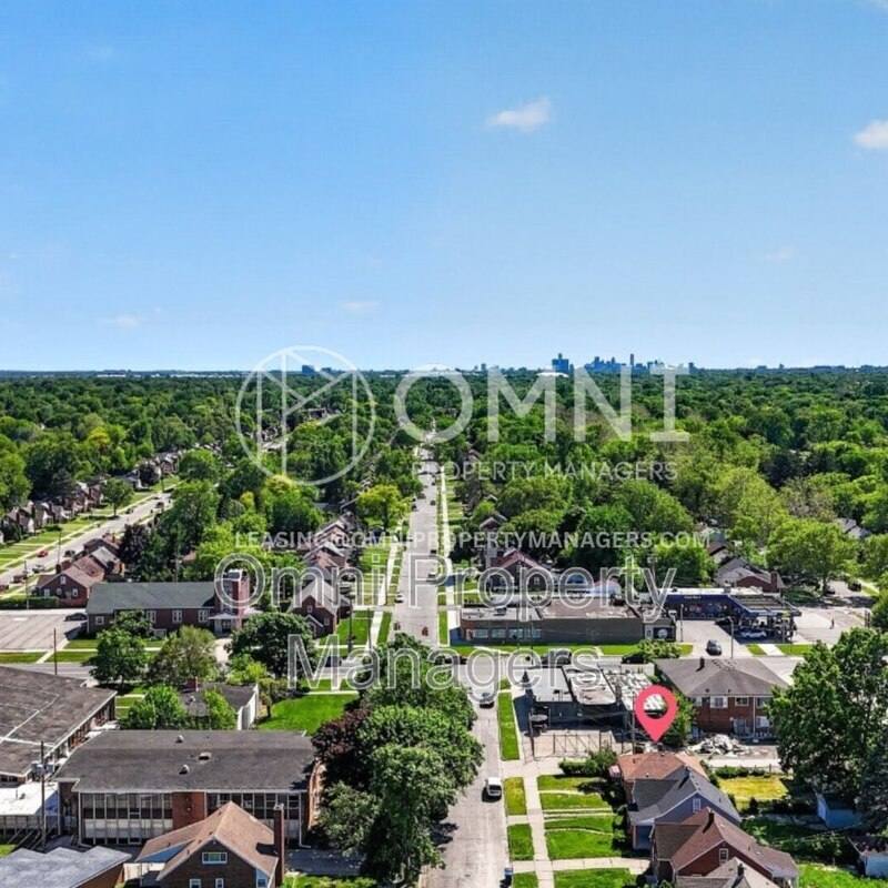 House for rent at 11529 Roxbury St, Detroit, MI 48224