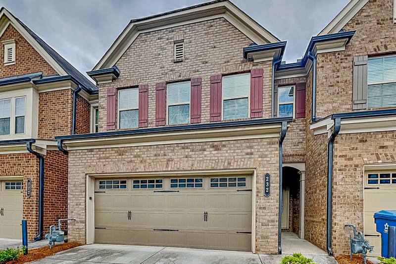 Townhouse for rent at 232 Braemore Mill Dr, Lawrenceville, GA 30044