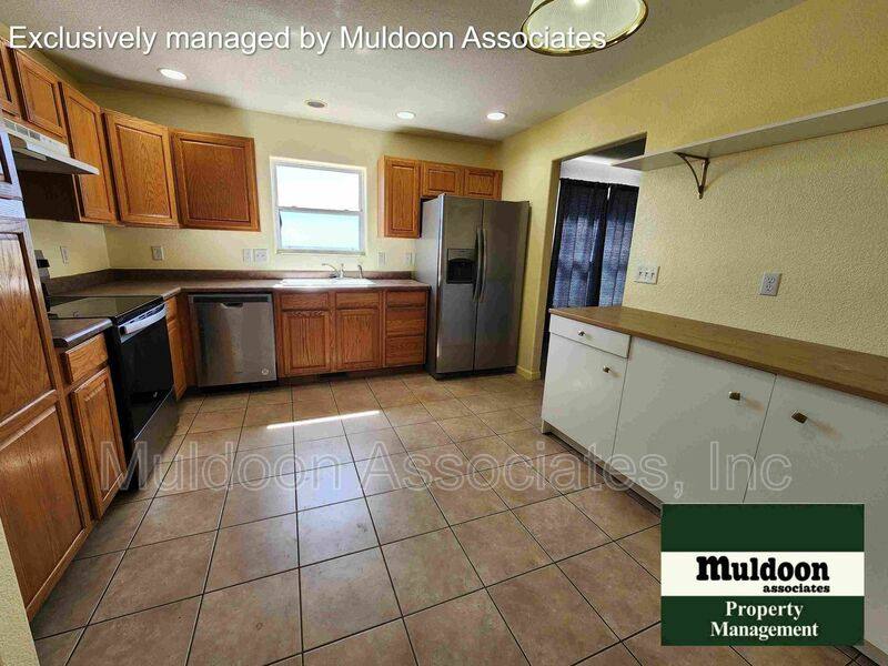 House for rent at 662 S Burro Dr, Pueblo, CO 81007