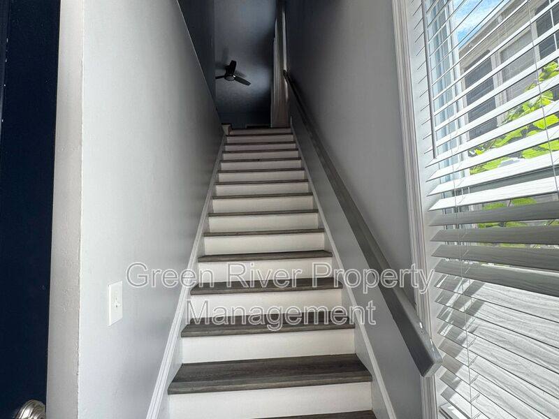 House for rent at 2803 College St, Jacksonville, FL 32205