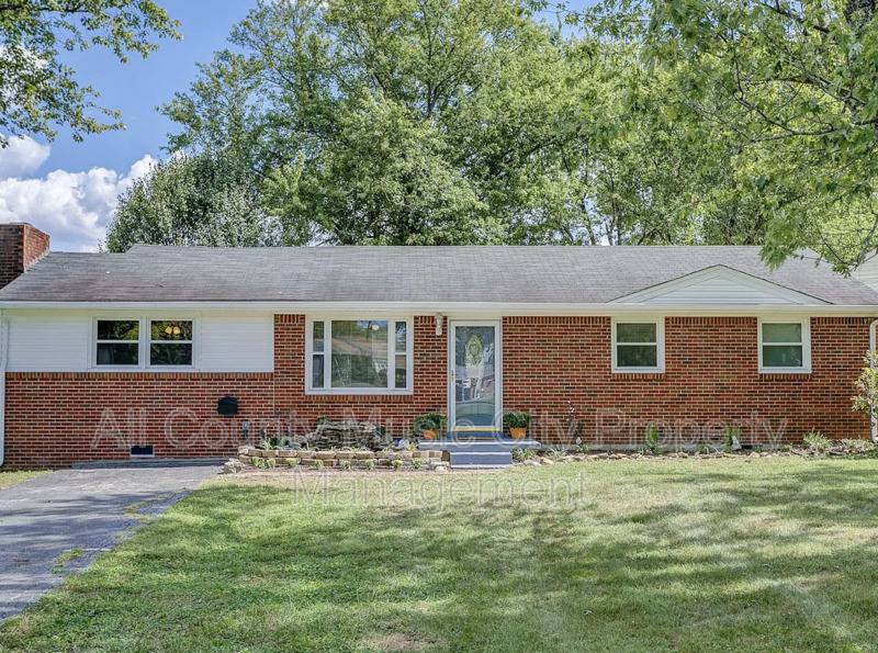 House for rent at 522 Bentley St, Gallatin, TN 37066