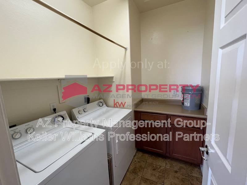 Condo for rent at 15240 N 142nd Ave #1121, Surprise, AZ 85379