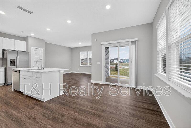 Townhouse for rent at 9586 Beckett St, Avon, IN 46123