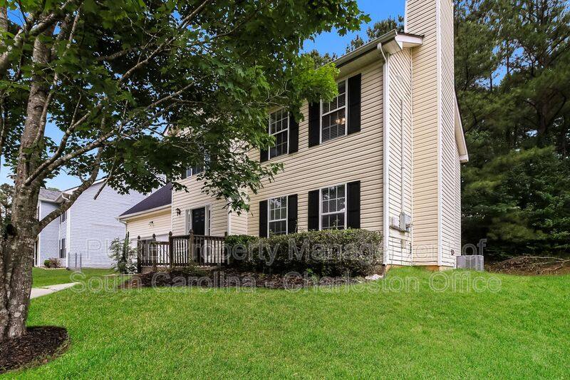 House for rent at 312 Macgregor Dr, Summerville, SC 29486