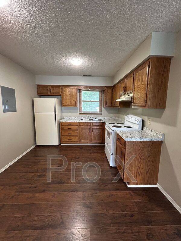 Apartment for rent at 517 E Washington #A, Pittsburg, KS 66762