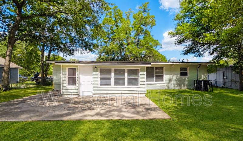 House for rent at 2225 Corot Dr, Jacksonville, FL 32210