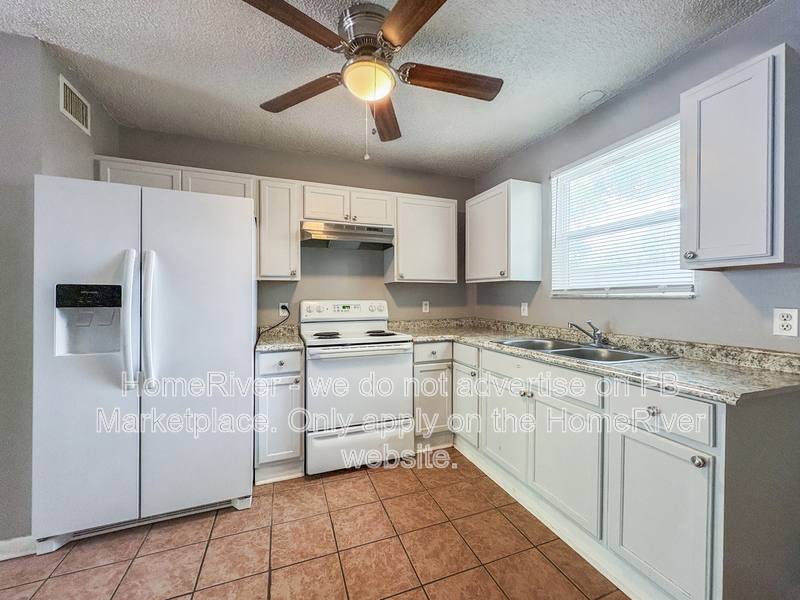 Apartment for rent at 5332 Westchase Court #1, Jacksonville, FL 32210