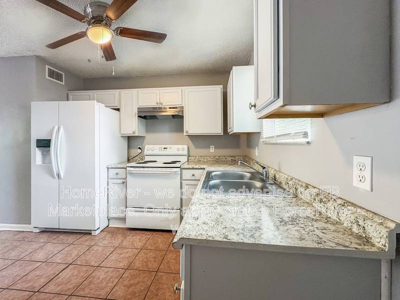 Apartment for rent at 5332 Westchase Court #1, Jacksonville, FL 32210