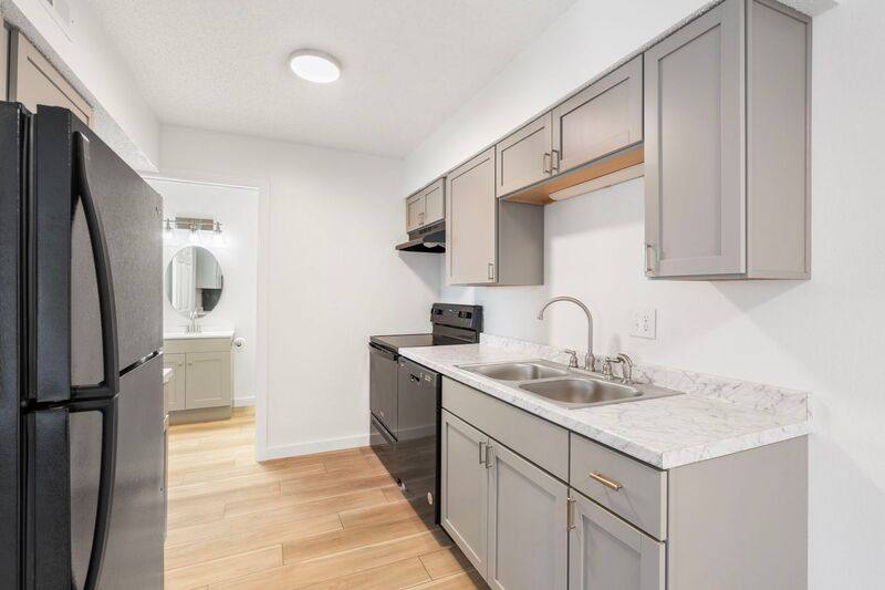 Apartment for rent at 3170 W Greenwood St #34, Springfield, MO 65807