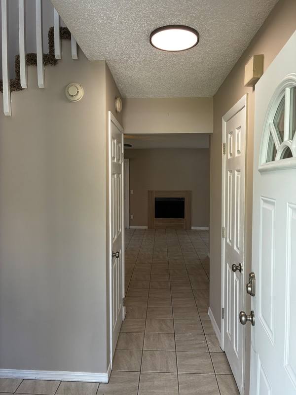 Townhouse for rent at 11671 Tanager Dr #1, Jacksonville, FL 32225
