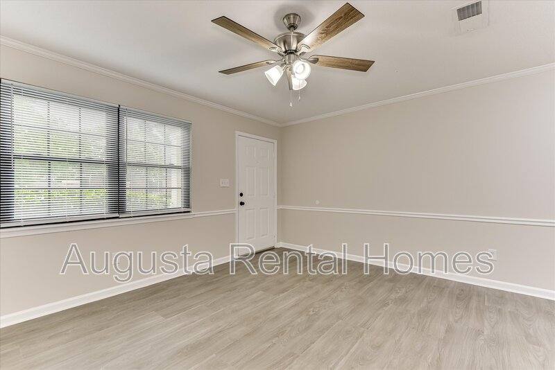 Townhouse for rent at 204-1 2 W Buena Vista Ave #1, North Augusta, SC 29841