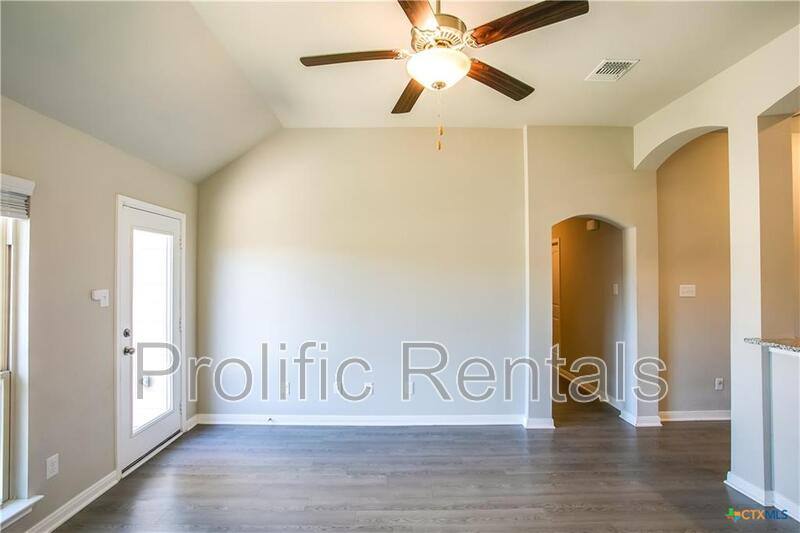 House for rent at 805 Stockdale Rd, Copperas Cove, TX 76522