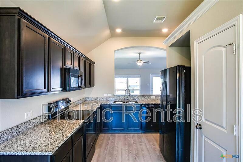 House for rent at 805 Stockdale Rd, Copperas Cove, TX 76522