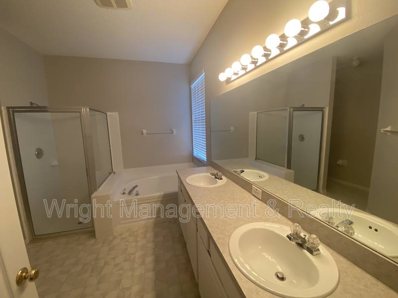 House for rent at 1439 Loretto Circle, Odessa, FL 33556