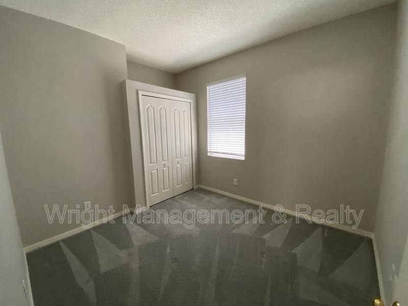 House for rent at 1439 Loretto Circle, Odessa, FL 33556